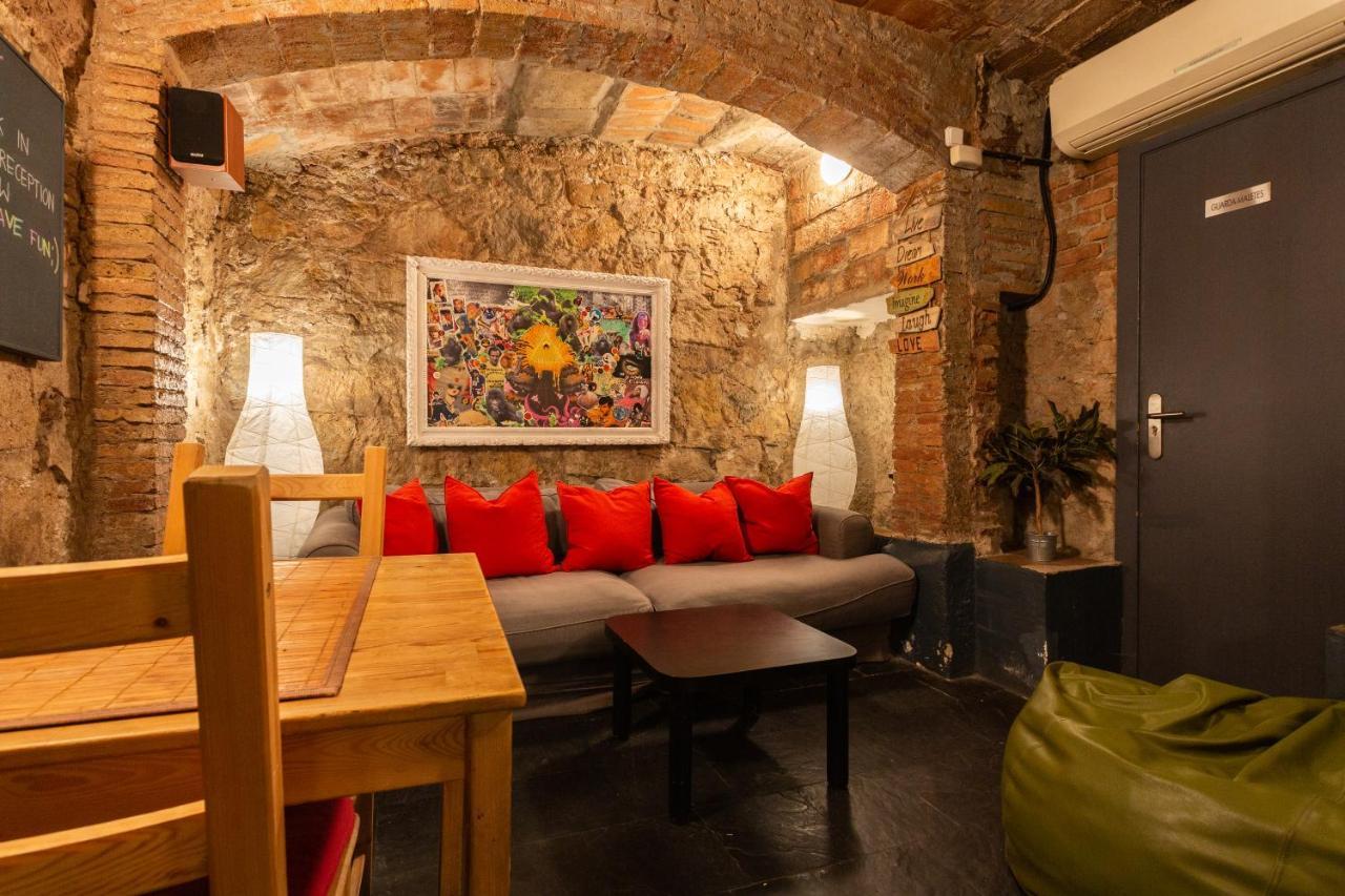 Albergue Mambo Tango Barcelona